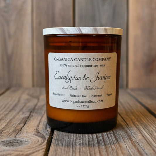 Eucalyptus & Juniper - Apothecary Glass & Wood Lid - 8 oz